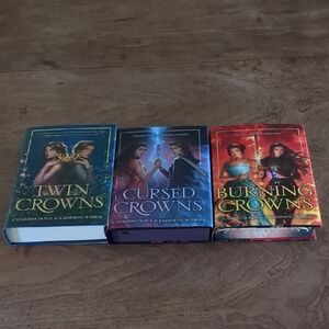 Twin Crowns Book Series Set